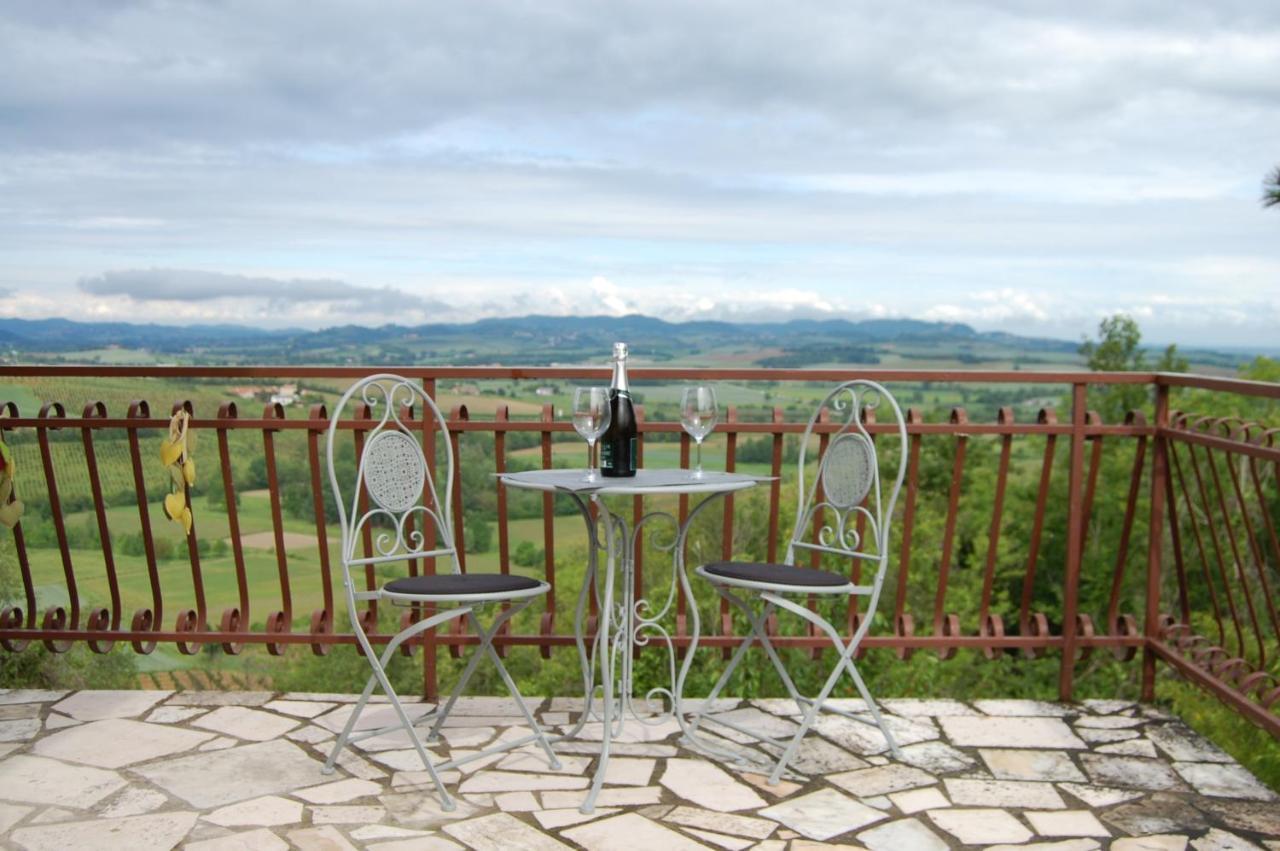 Un Angolo Di Paradiso Ozzano Monferrato Exterior photo